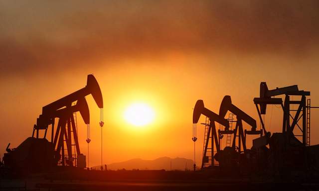 原油库存正以20年来最大幅度下降 油价将升至每桶100美元？