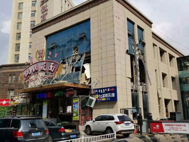内蒙古呼和浩特一酒店发生爆炸 五人受伤 事故原因正在调查中