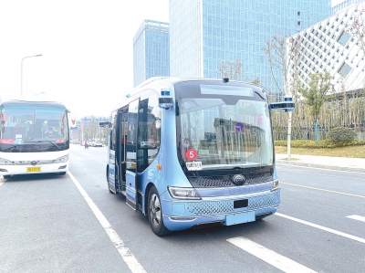 郑州将建5G自动驾驶城市 自动驾驶公交车运营60万公里