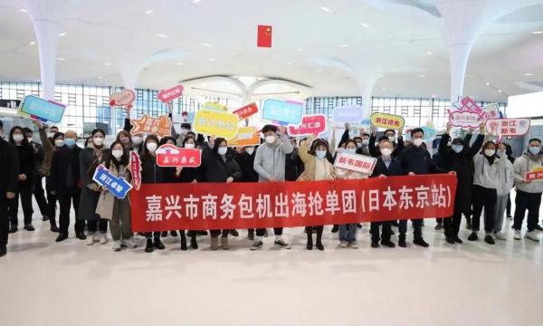 昔日复工“抢人” 现在包机出国“抢单”：