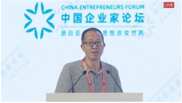俞敏洪：新东方老师年入超百万 现在做主播