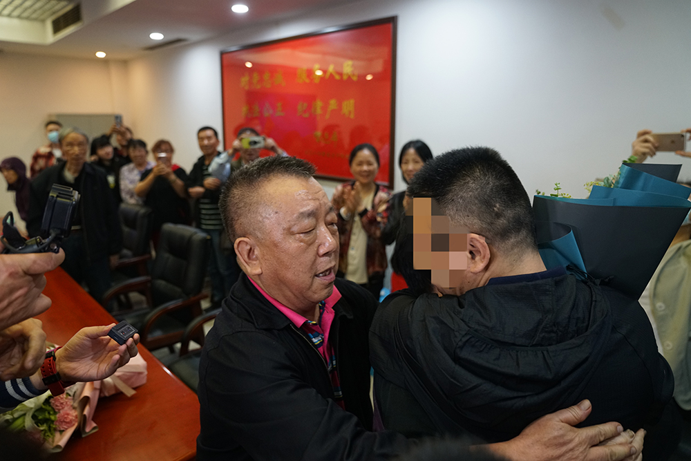 重庆一男孩4岁时走失 被带到山东 34年