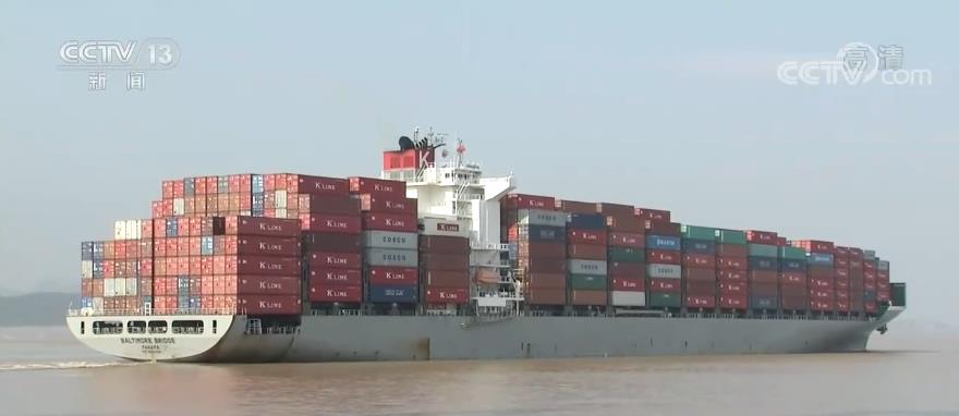 全国货运物流恢复向好 高速公路货车通行量