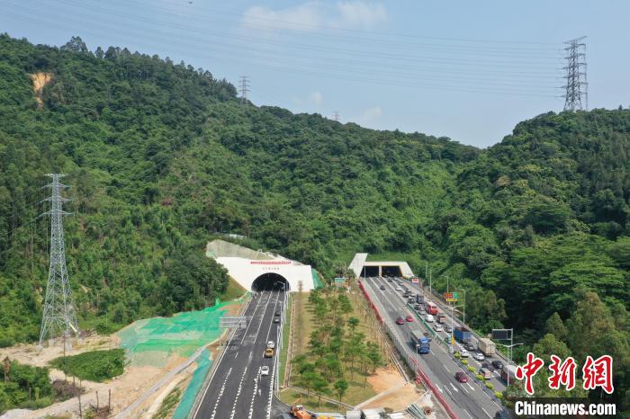 广州华南快速路扩容打通交通大动脉“中堵”