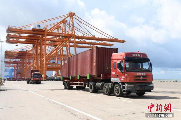 钦州港片区二周年：融入陆海新通道 向海经